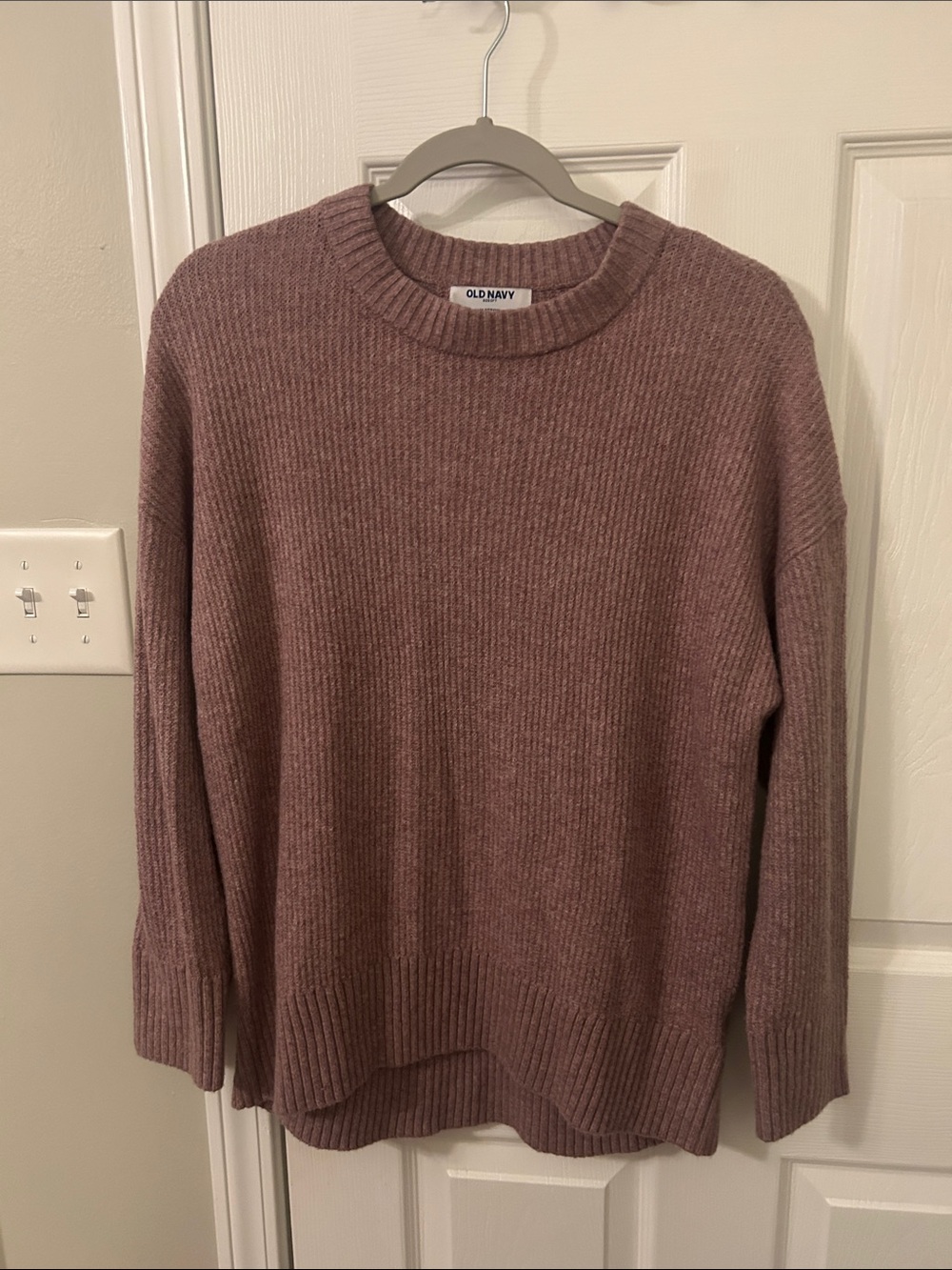 Old Navy Ribbed Crewneck Sweater